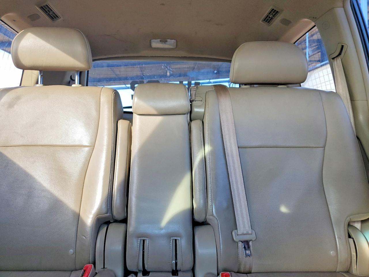 2013 TOYOTA HIGHLANDER LIMITED photo 10