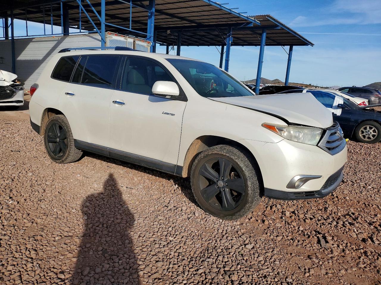 2013 TOYOTA HIGHLANDER LIMITED photo 4