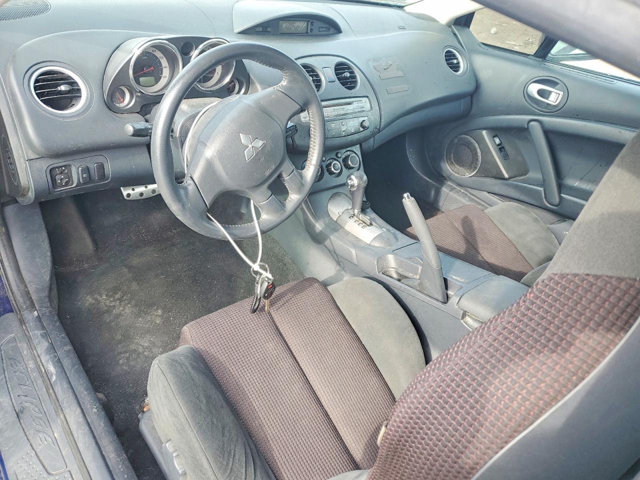 2009 MITSUBISHI ECLIPSE GS photo 8