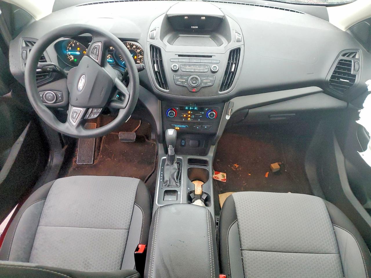 2017 FORD ESCAPE SE photo 8