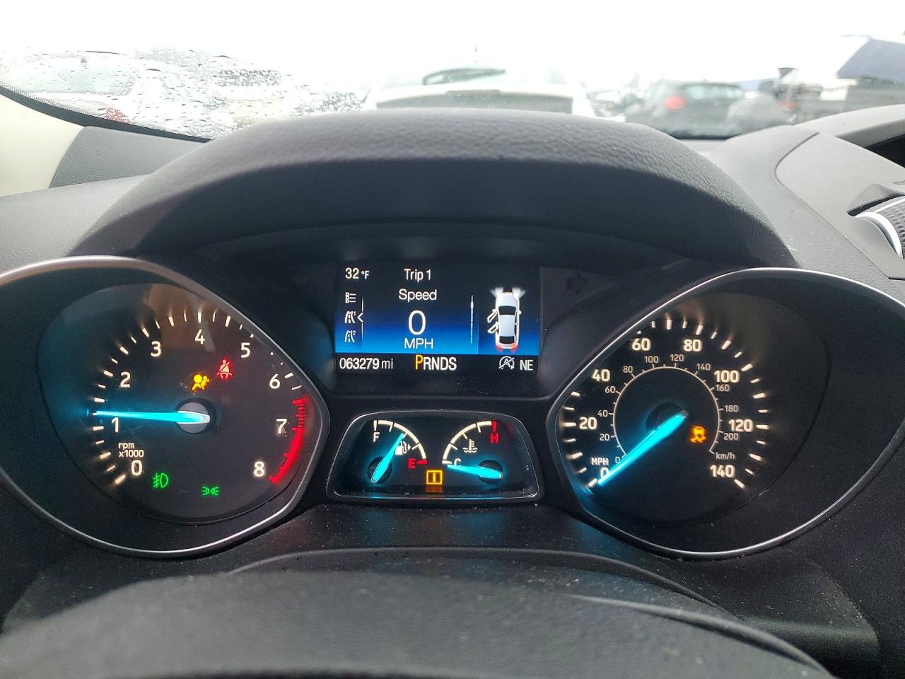 2017 FORD ESCAPE SE photo 9
