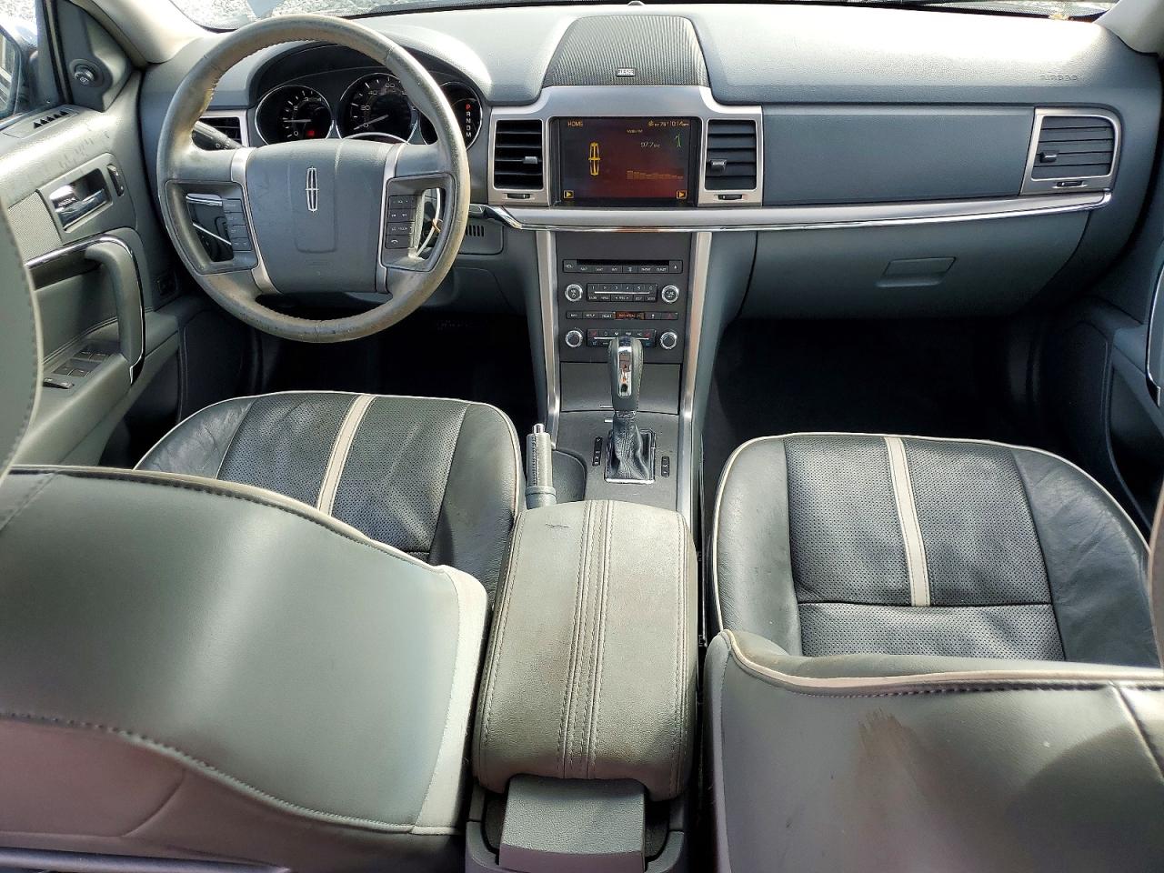 2010 LINCOLN MKZ photo 8