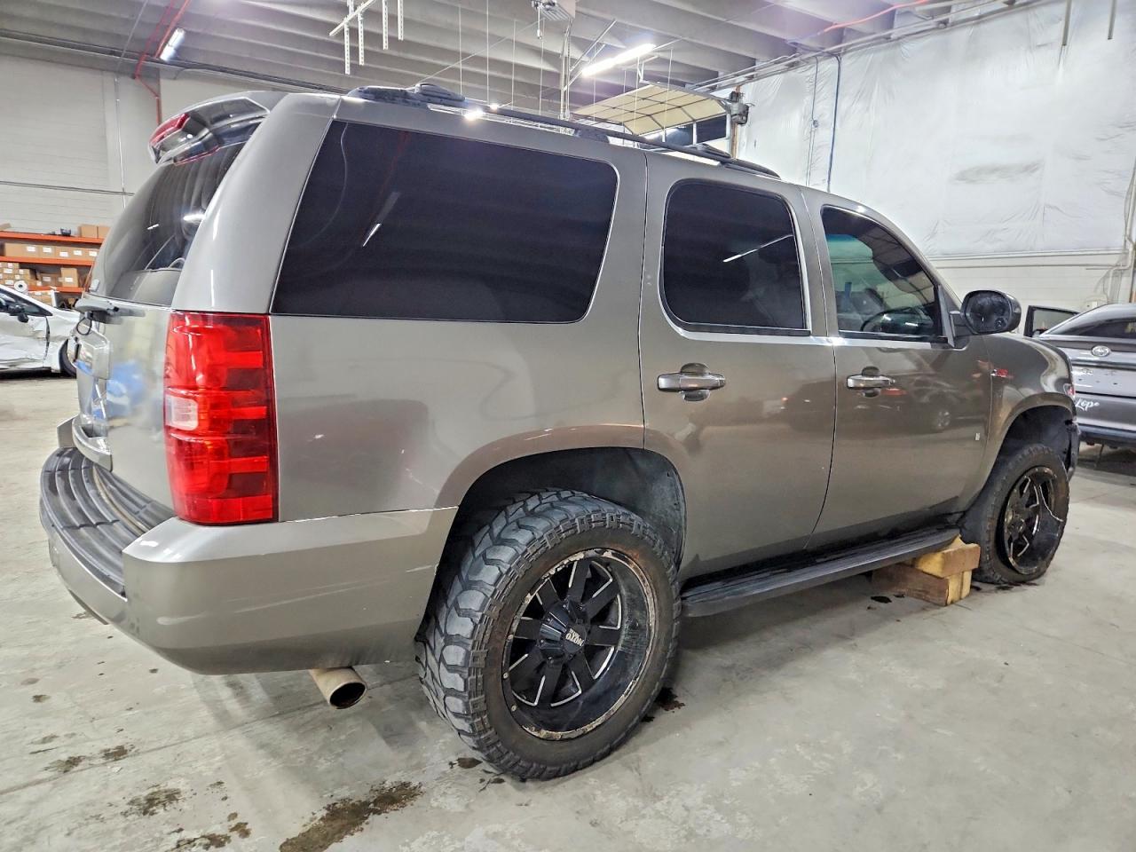 2009 CHEVROLET TAHOE C1500 LT photo 7