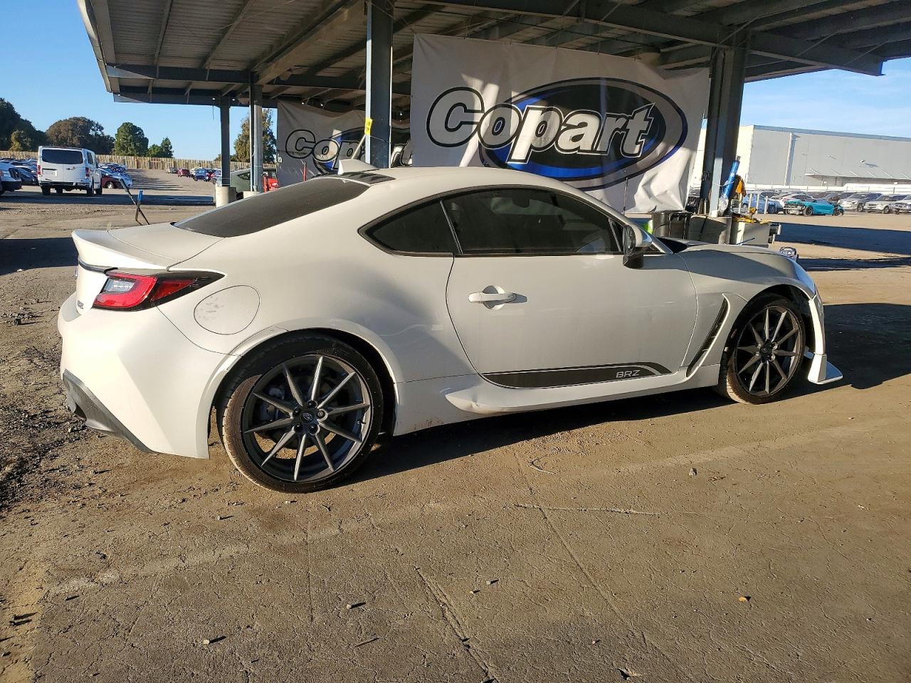 2023 SUBARU BRZ LIMITED photo 3