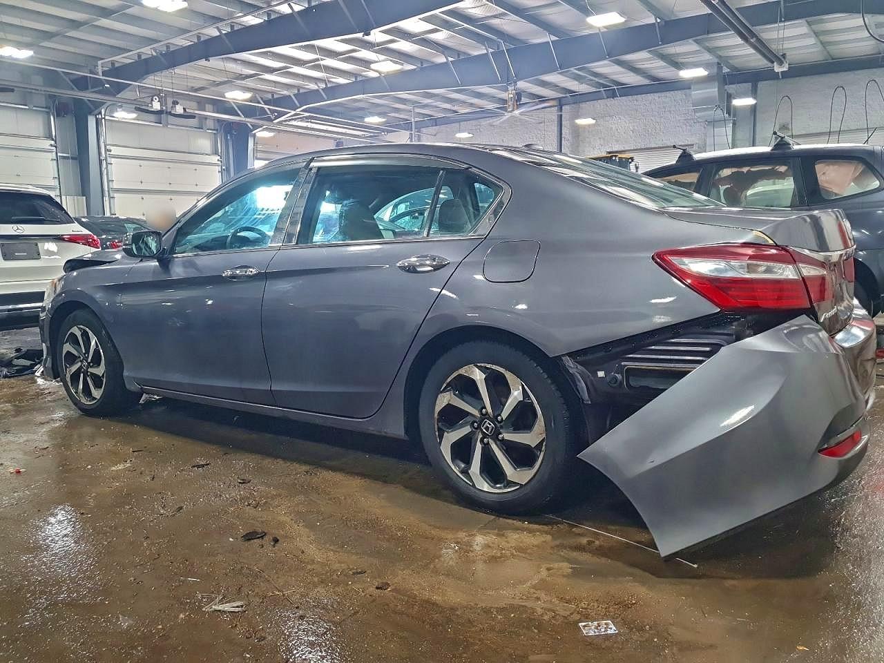 2016 HONDA ACCORD EX photo 2