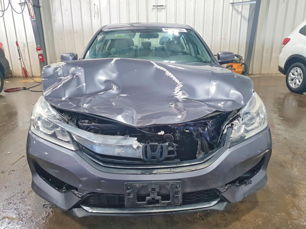 2016 HONDA ACCORD EX photo 5