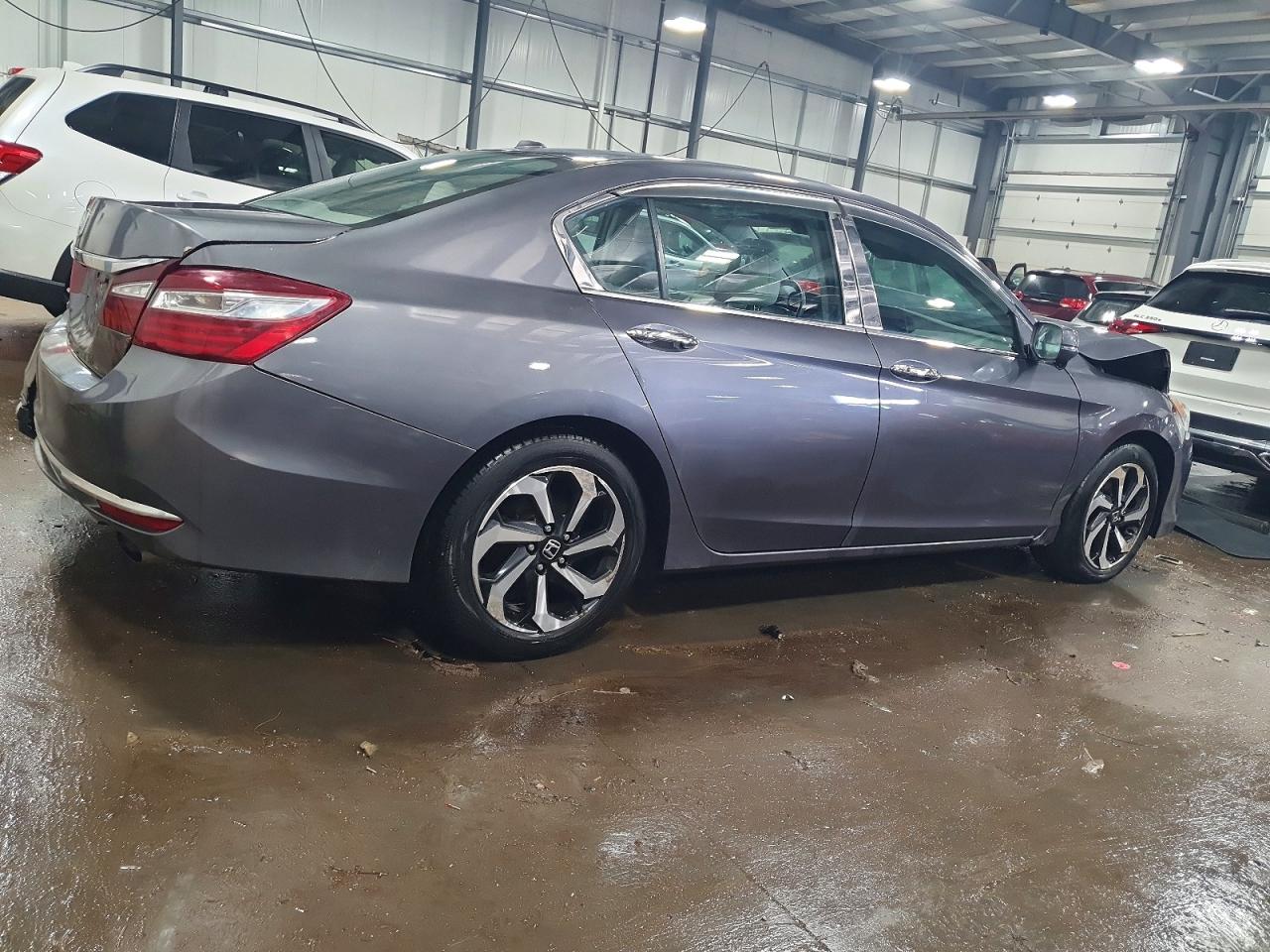2016 HONDA ACCORD EX photo 3