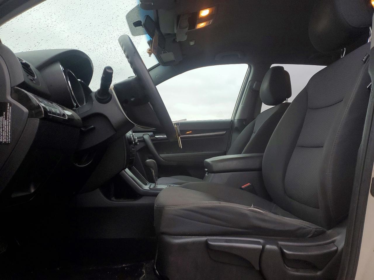 2011 KIA SORENTO BASE photo 7