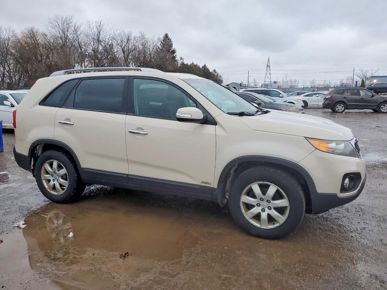 2011 KIA SORENTO BASE photo 4