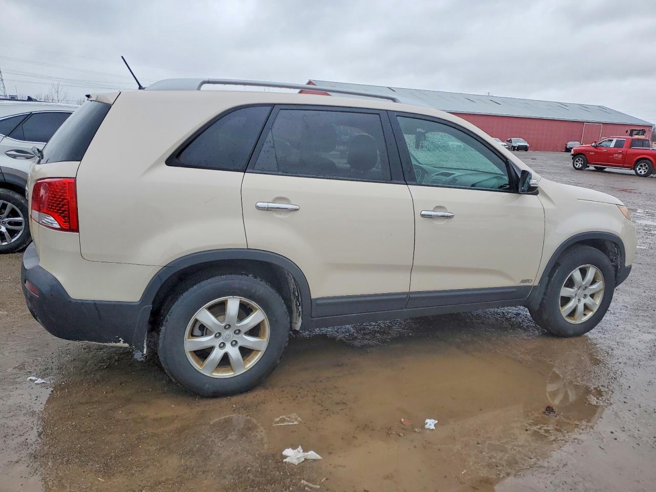 2011 KIA SORENTO BASE photo 3