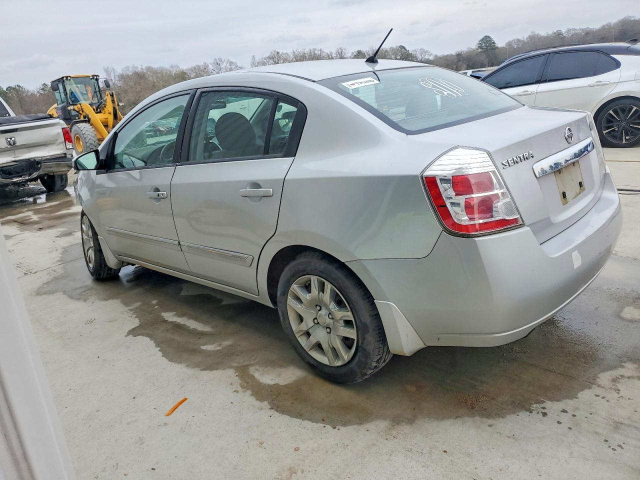 2010 NISSAN SENTRA 2.0 photo 2