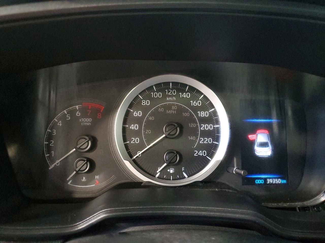 2020 TOYOTA COROLLA LE photo 9