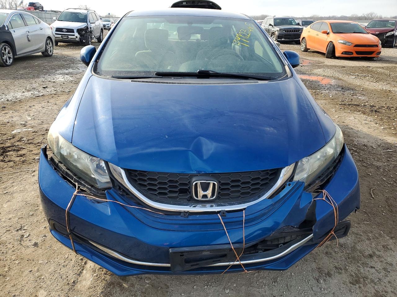 2013 HONDA CIVIC LX photo 5