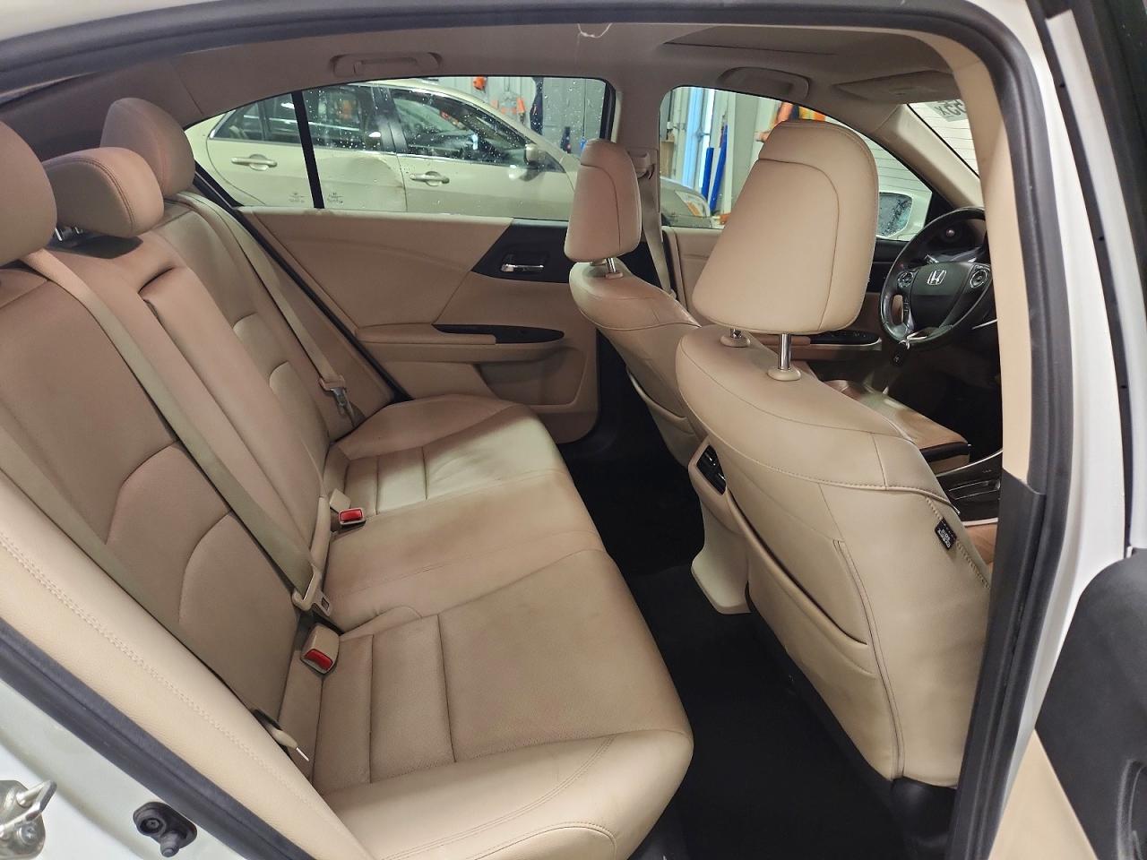 2015 HONDA ACCORD EXL photo 10