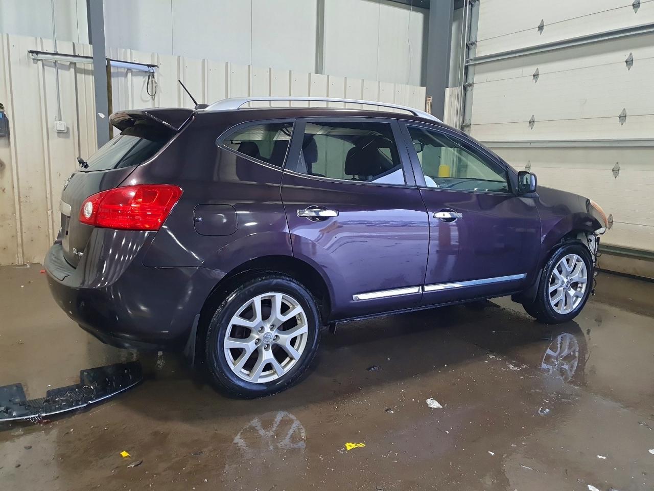 2011 NISSAN ROGUE S photo 3