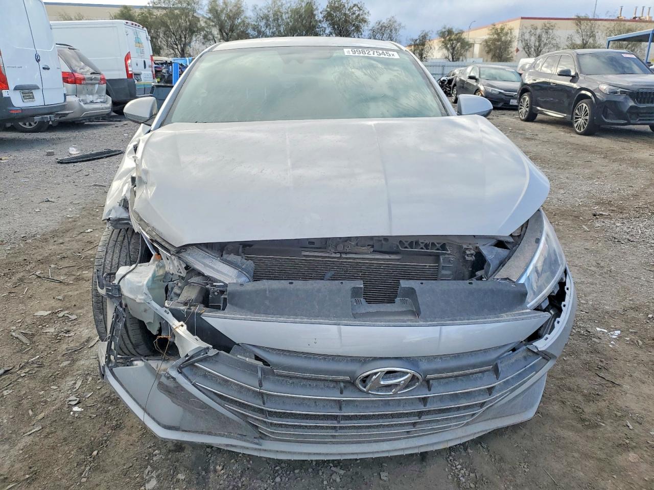 2020 HYUNDAI ELANTRA SE photo 5