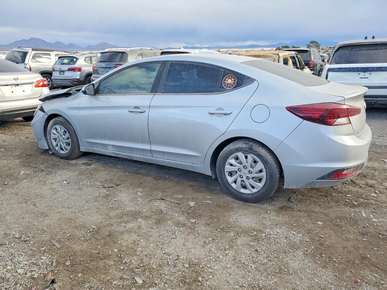 2020 HYUNDAI ELANTRA SE photo 2