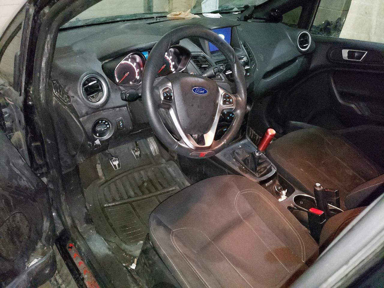 2016 FORD FIESTA ST photo 8