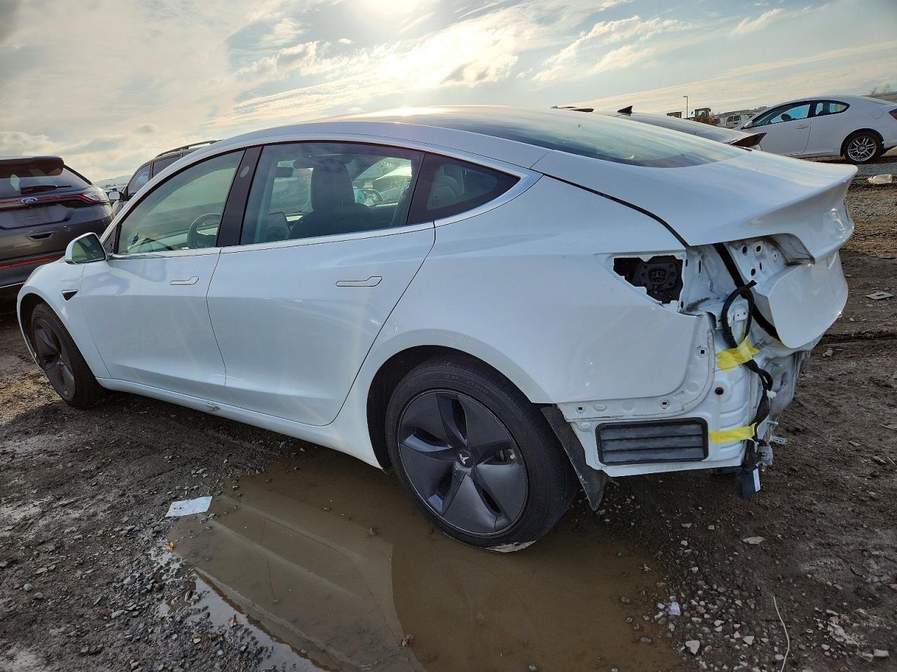 2019 TESLA MODEL 3 photo 2