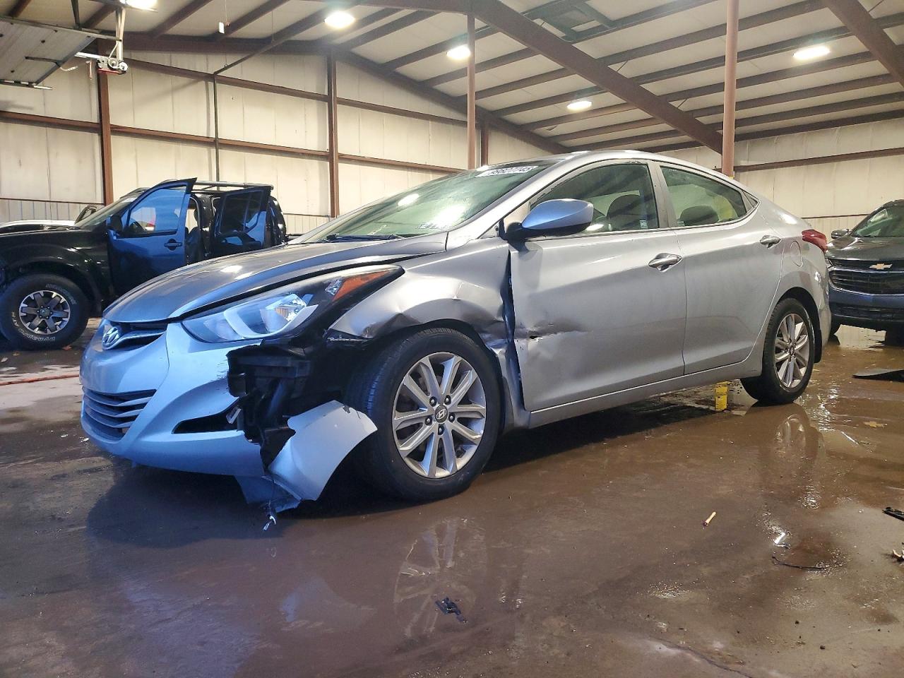 2016 HYUNDAI ELANTRA