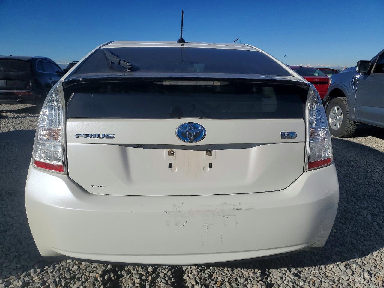 2010 TOYOTA PRIUS photo 6