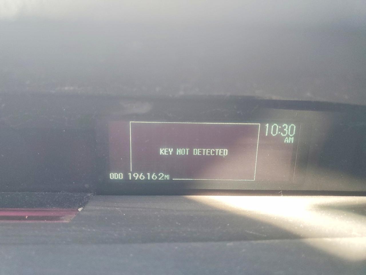 2010 TOYOTA PRIUS photo 9