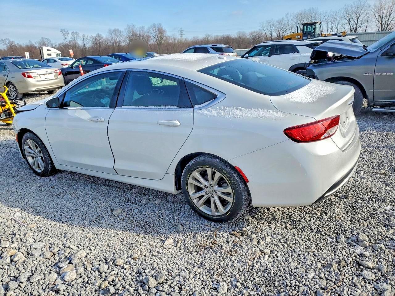 2015 CHRYSLER 200 LIMITED photo 2