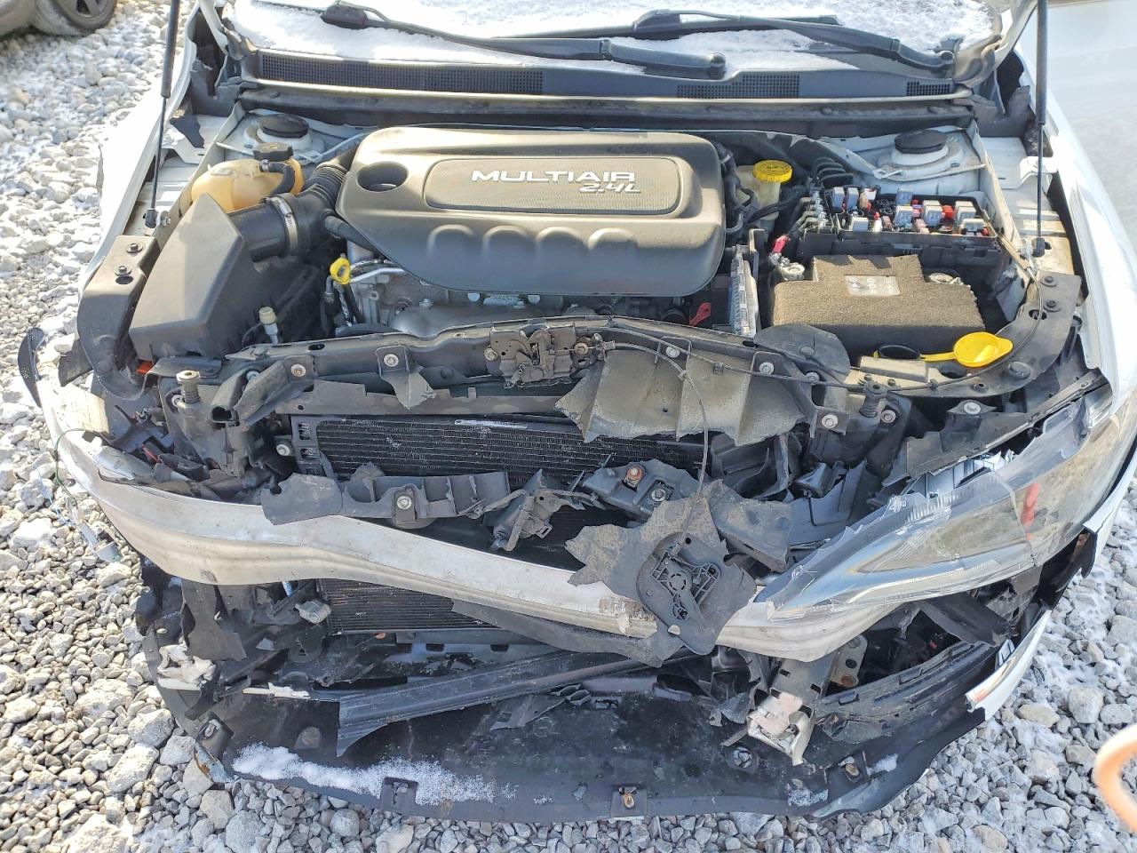 2015 CHRYSLER 200 LIMITED photo 11