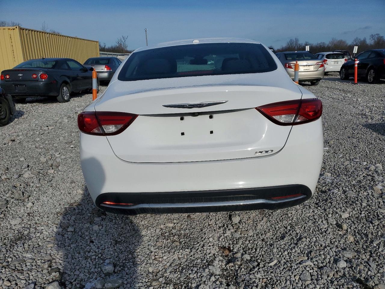 2015 CHRYSLER 200 LIMITED photo 6