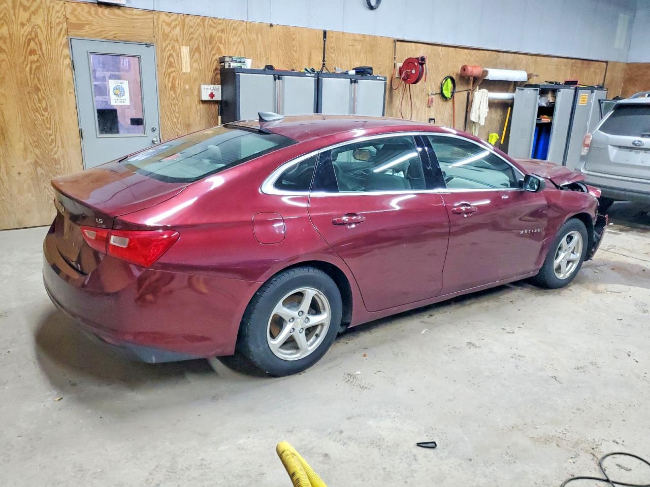2016 CHEVROLET MALIBU LS photo 3
