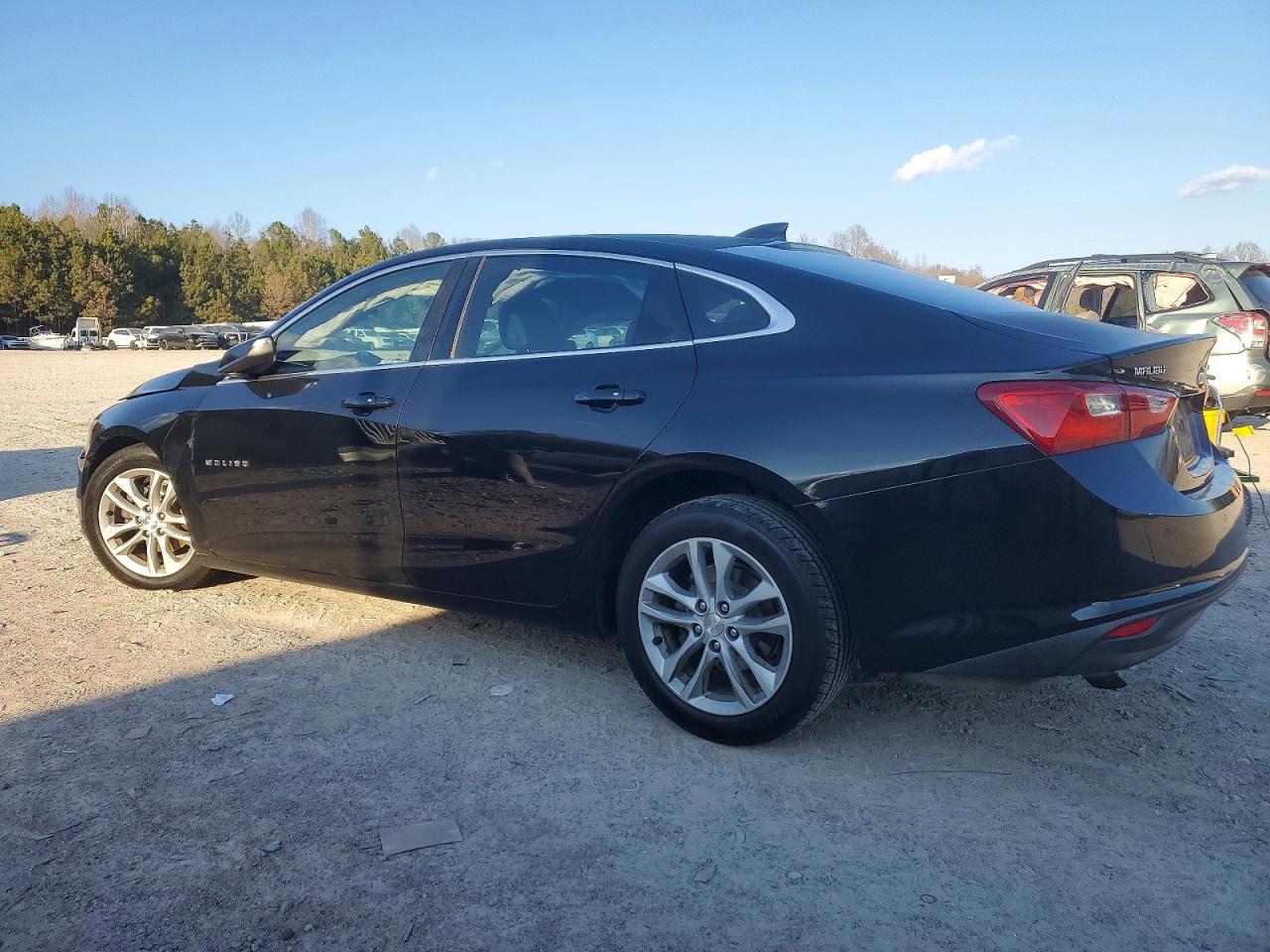 2016 CHEVROLET MALIBU LT photo 3