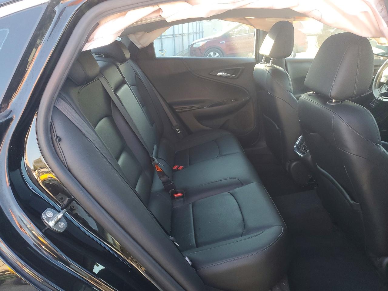 2016 CHEVROLET MALIBU LT photo 19