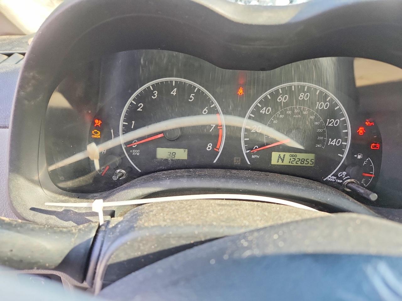 2013 TOYOTA COROLLA BASE photo 17