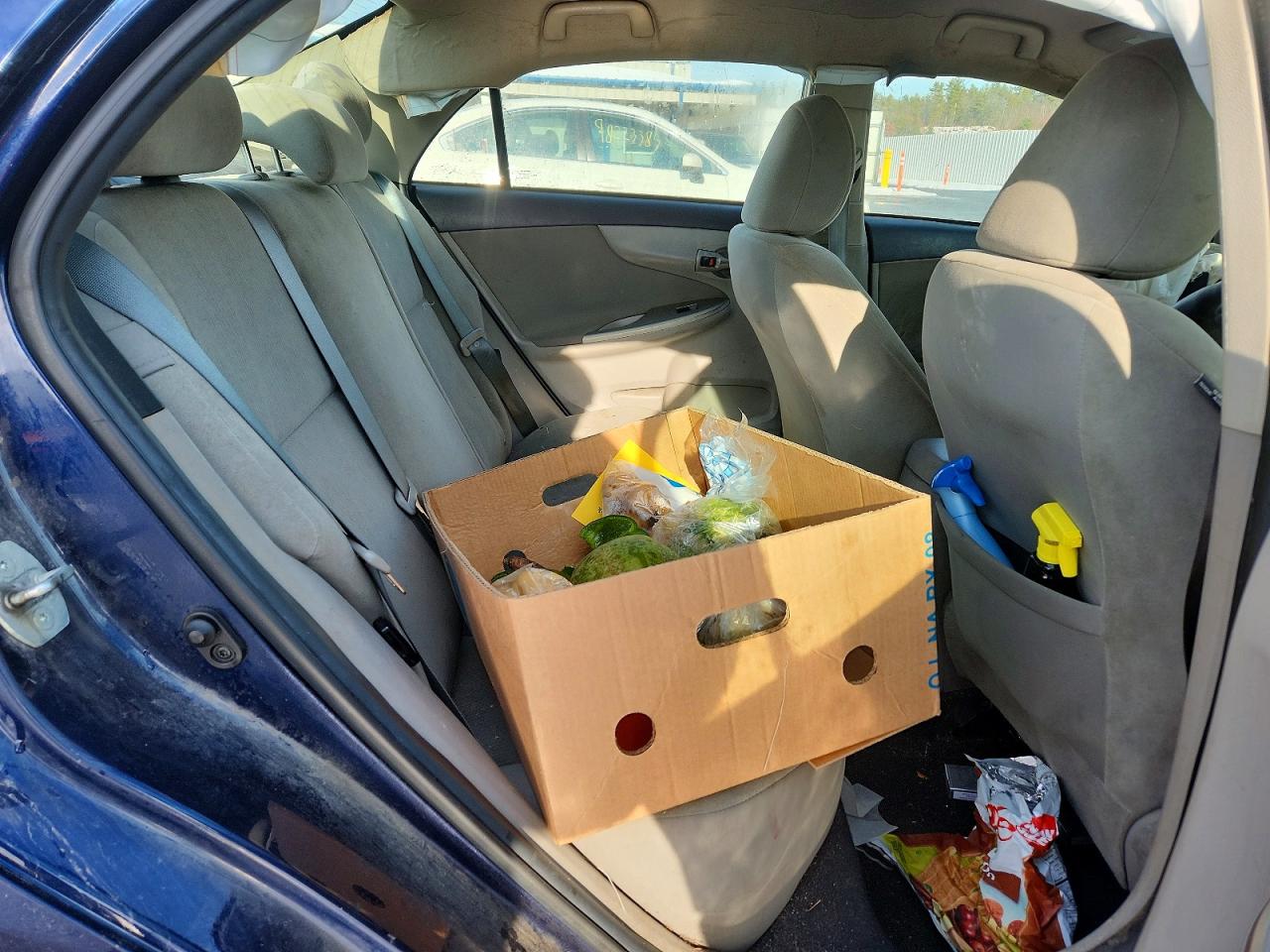 2013 TOYOTA COROLLA BASE photo 19