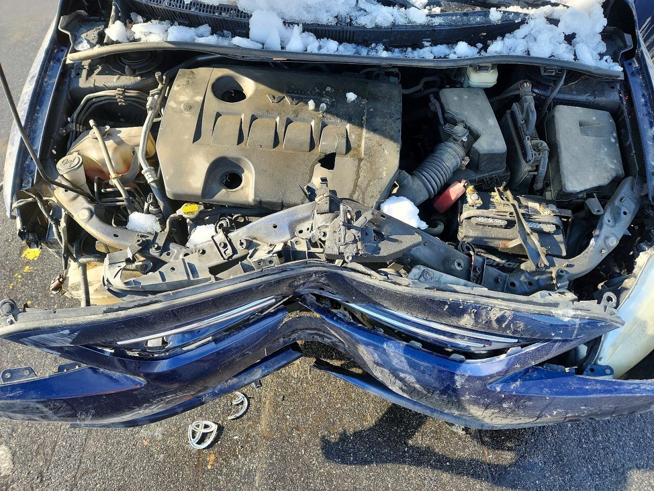 2013 TOYOTA COROLLA BASE photo 21