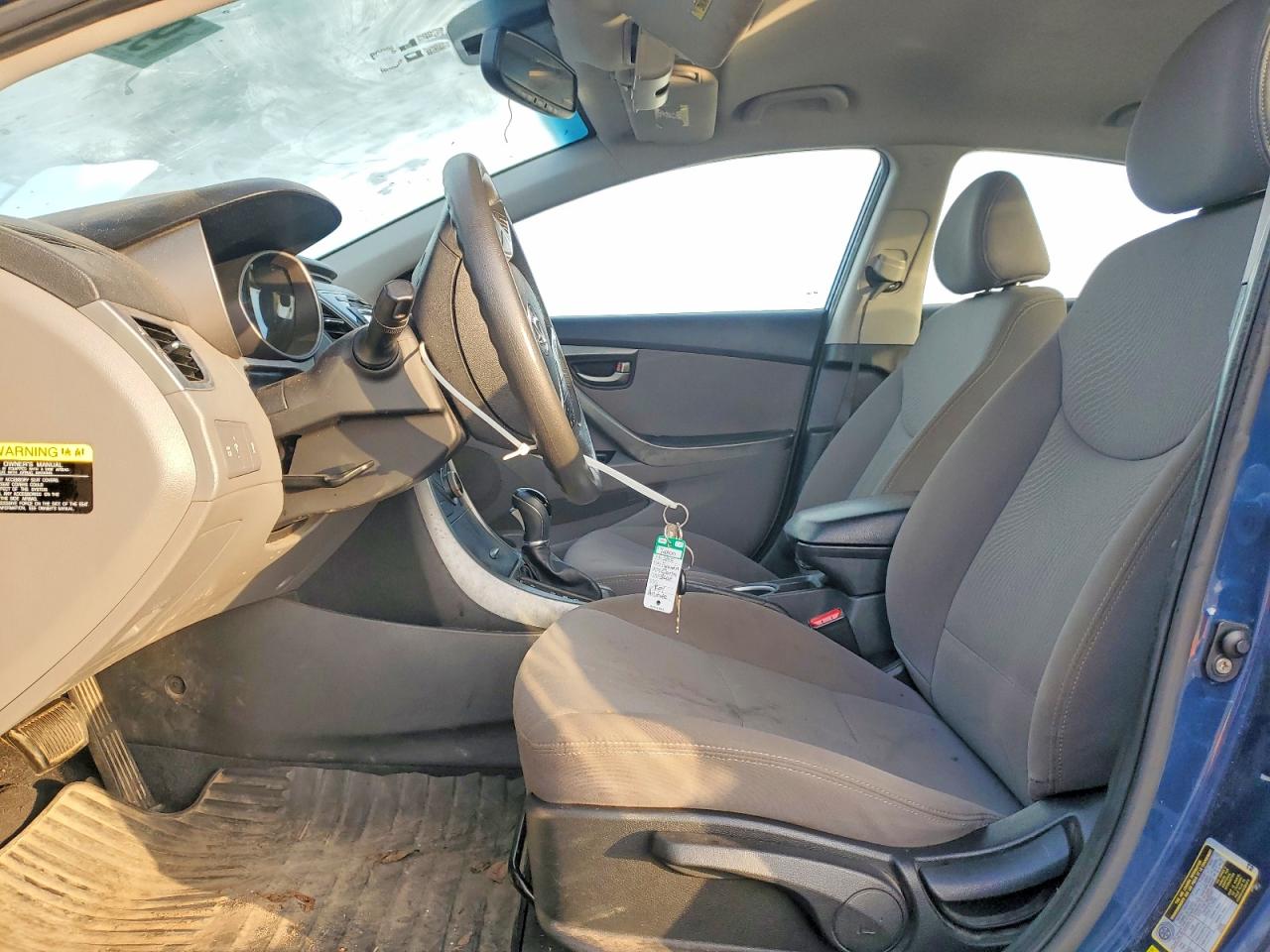 2015 HYUNDAI ELANTRA SE photo 7