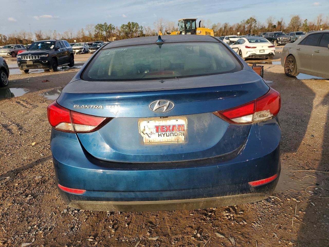 2015 HYUNDAI ELANTRA SE photo 6