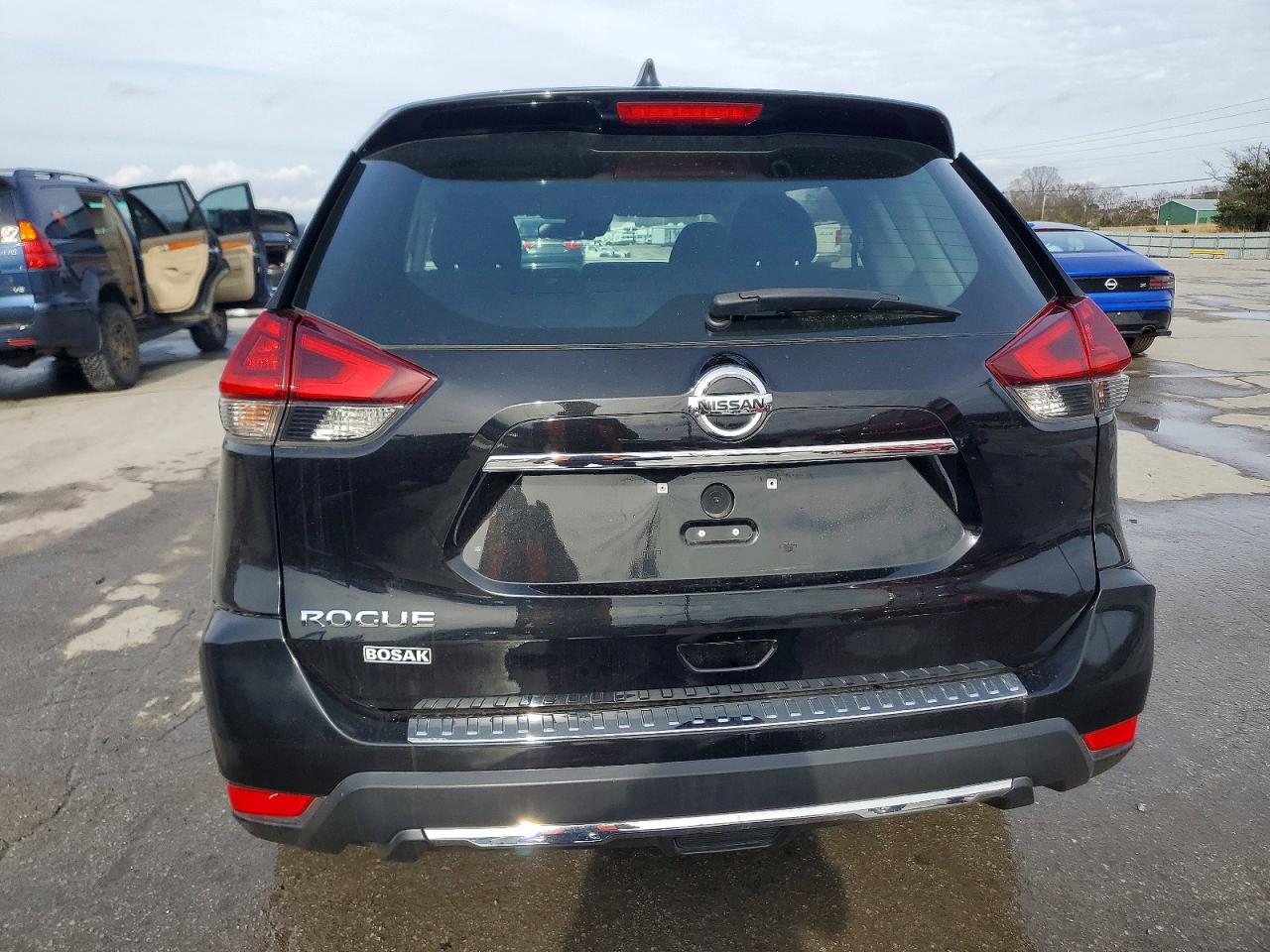 2019 NISSAN ROGUE S photo 16