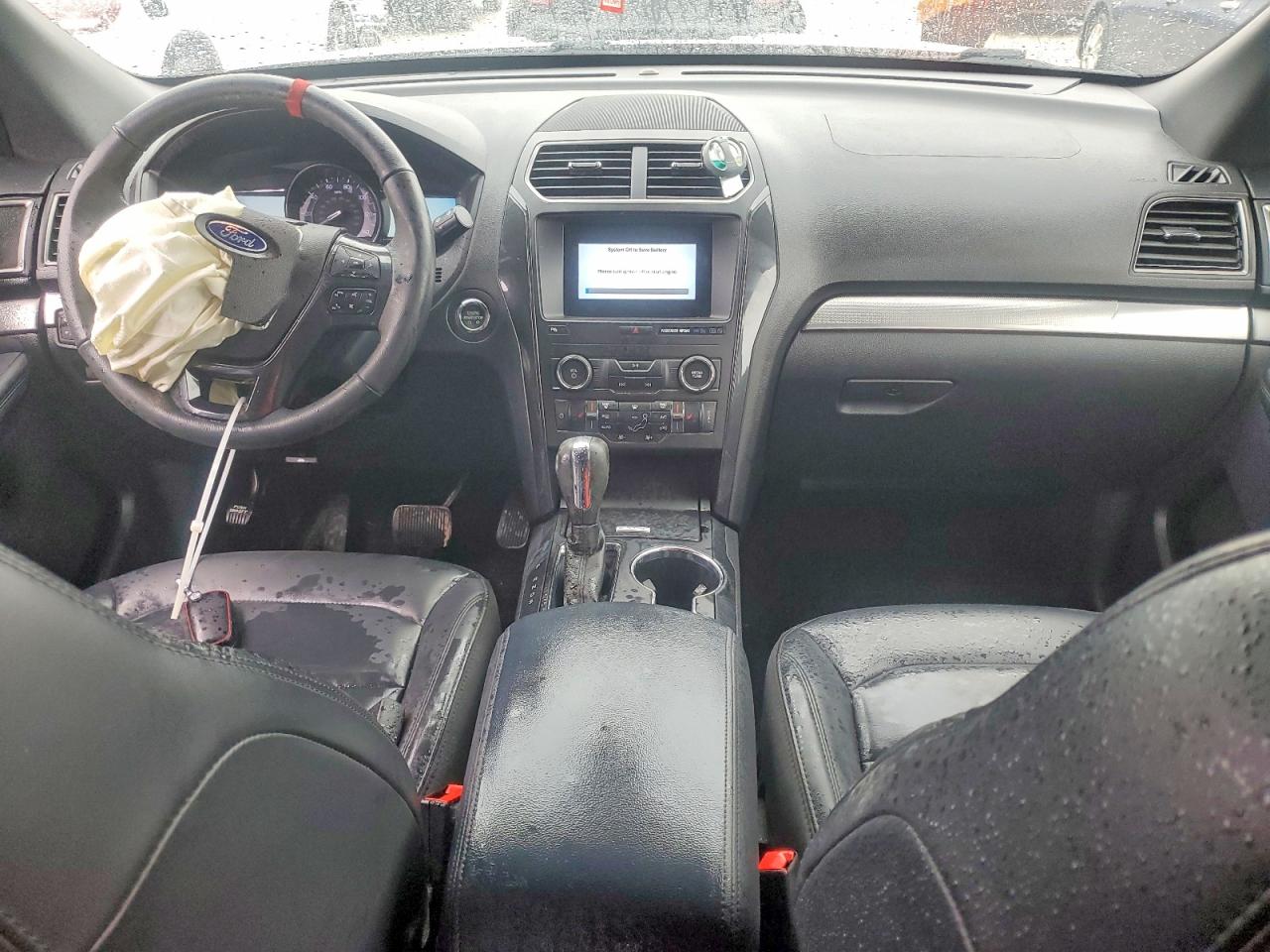 2019 FORD EXPLORER XLT photo 8