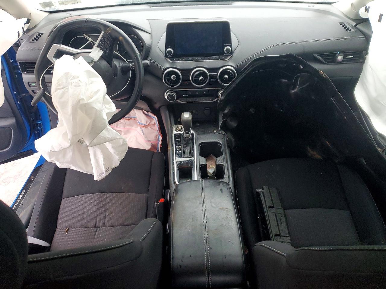 2022 NISSAN SENTRA SV photo 8
