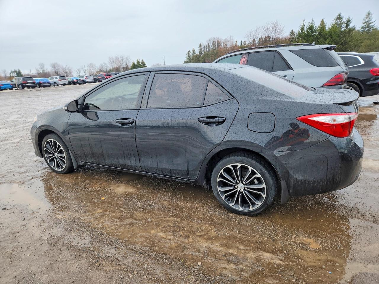 2016 TOYOTA COROLLA L photo 2