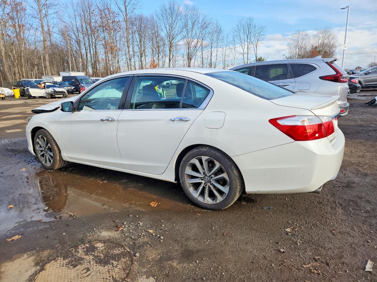 2015 HONDA ACCORD SPORT photo 2