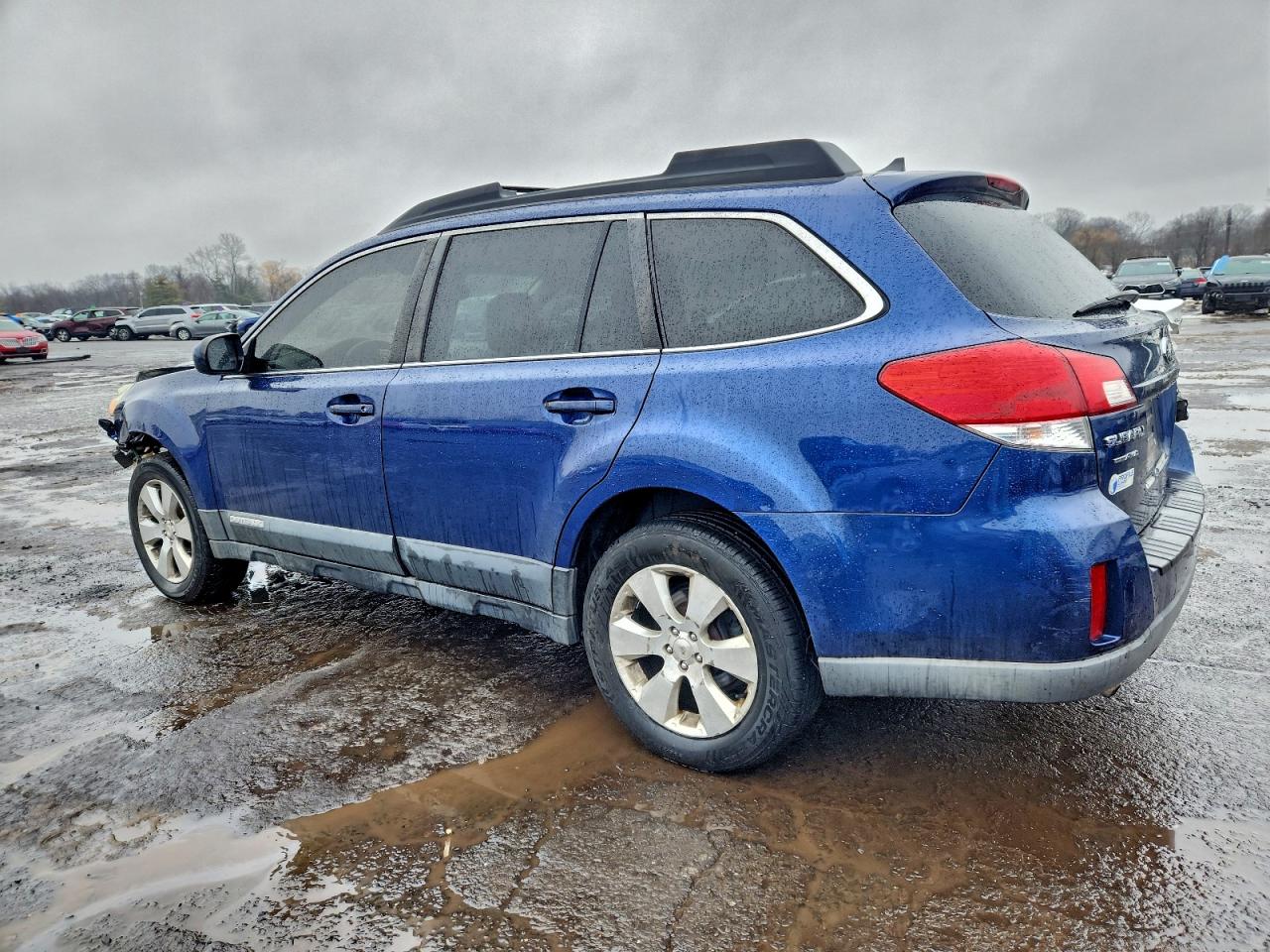 2011 SUBARU OUTBACK 2.5I LIMITED photo 2