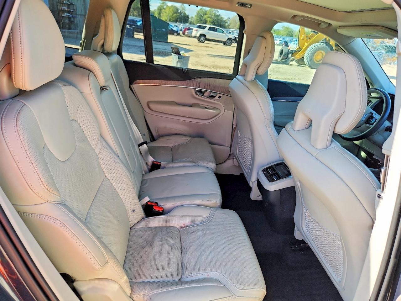 2021 VOLVO XC90 T6 INSCRIPTION photo 11