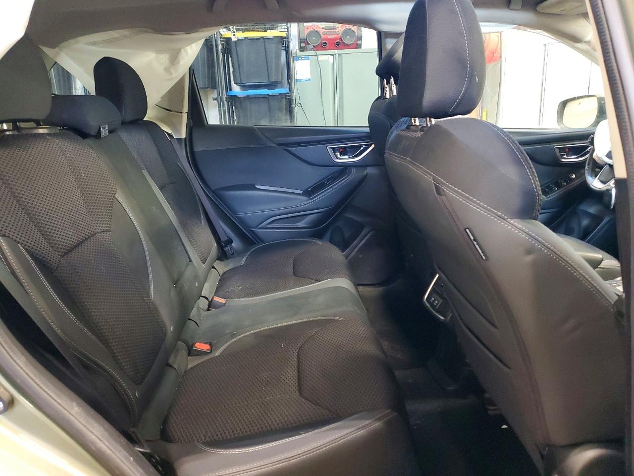 2021 SUBARU FORESTER TOURING photo 11