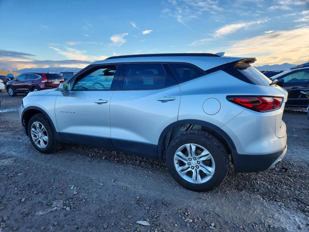2020 CHEVROLET BLAZER 1LT photo 3