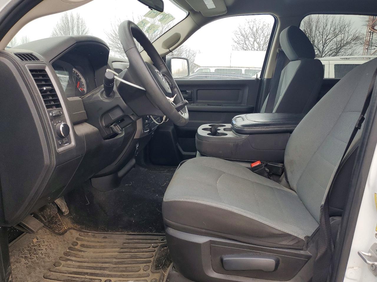 2023 RAM 1500 CLASSIC TRADESMAN photo 7