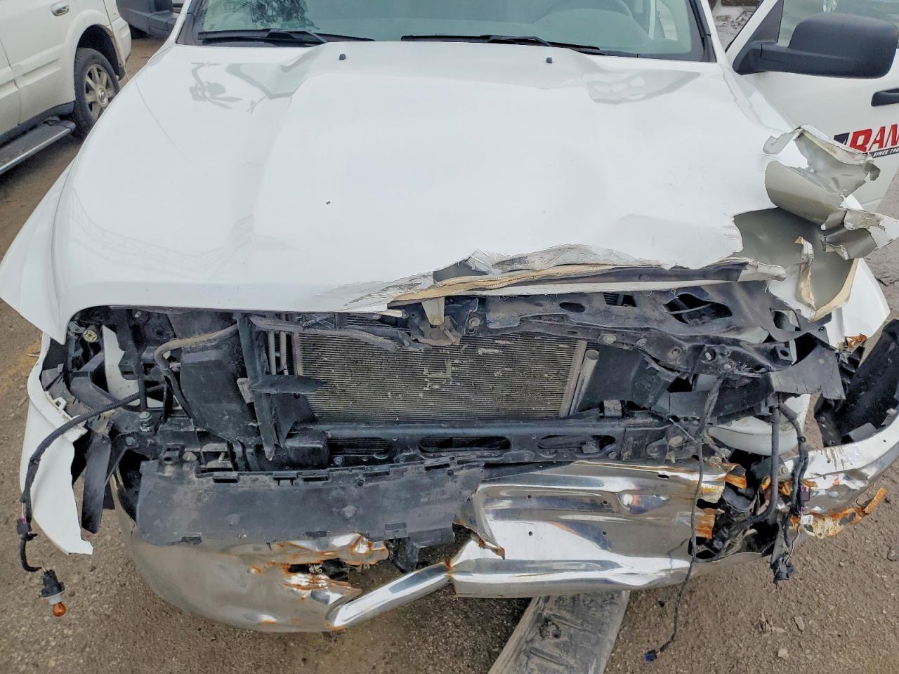 2023 RAM 1500 CLASSIC TRADESMAN photo 11