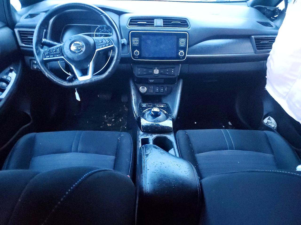 2021 NISSAN LEAF SV PLUS photo 8