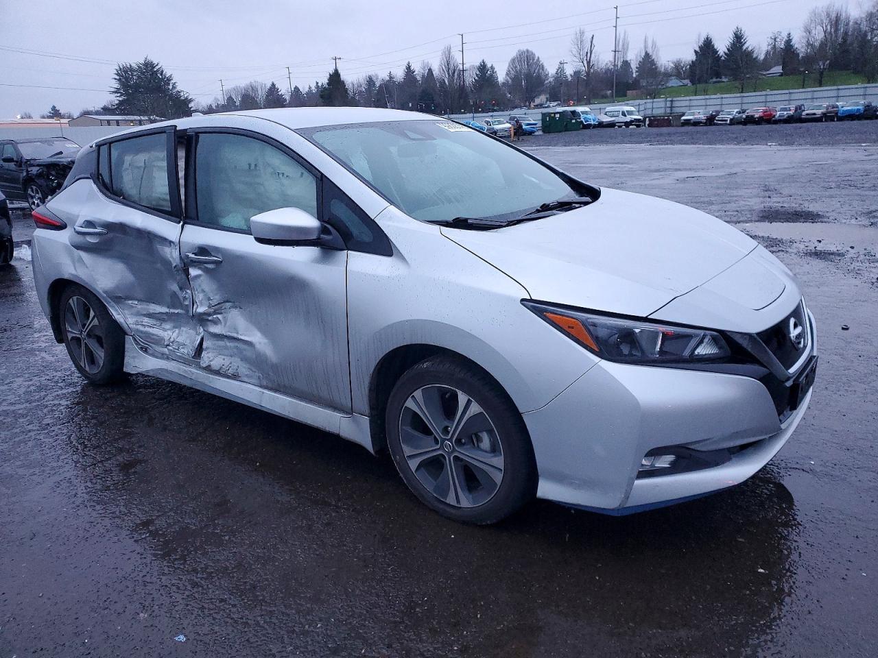 2021 NISSAN LEAF SV PLUS photo 4